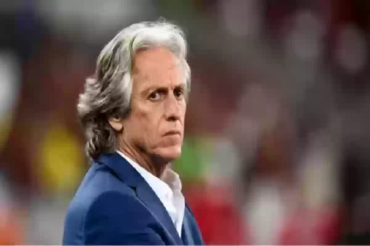 قرار مفاجئ بقائمة الهلال قبل السوبر .. خيسوس يفاجئ النصر.