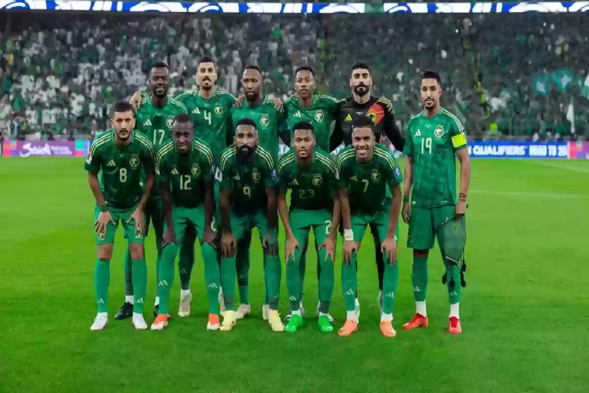 هذا هو أفضل لاعب في تاريخ كرة القدم السعودية .. خميس يثير الجدل. 